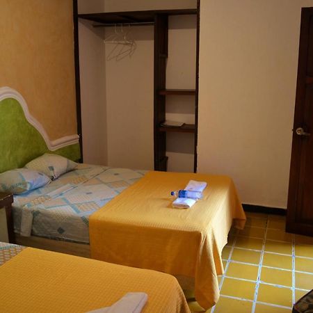 Hotel Villa Florencia Centro Historico San Salvador Dış mekan fotoğraf