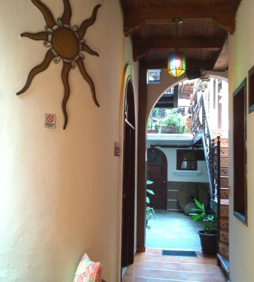 Hotel Villa Florencia Centro Historico San Salvador Dış mekan fotoğraf